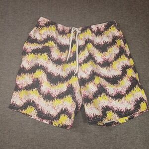 City Streets Men's Drawstring Swim Trunk Shorts Size Medium Colorful Wavy Stripe